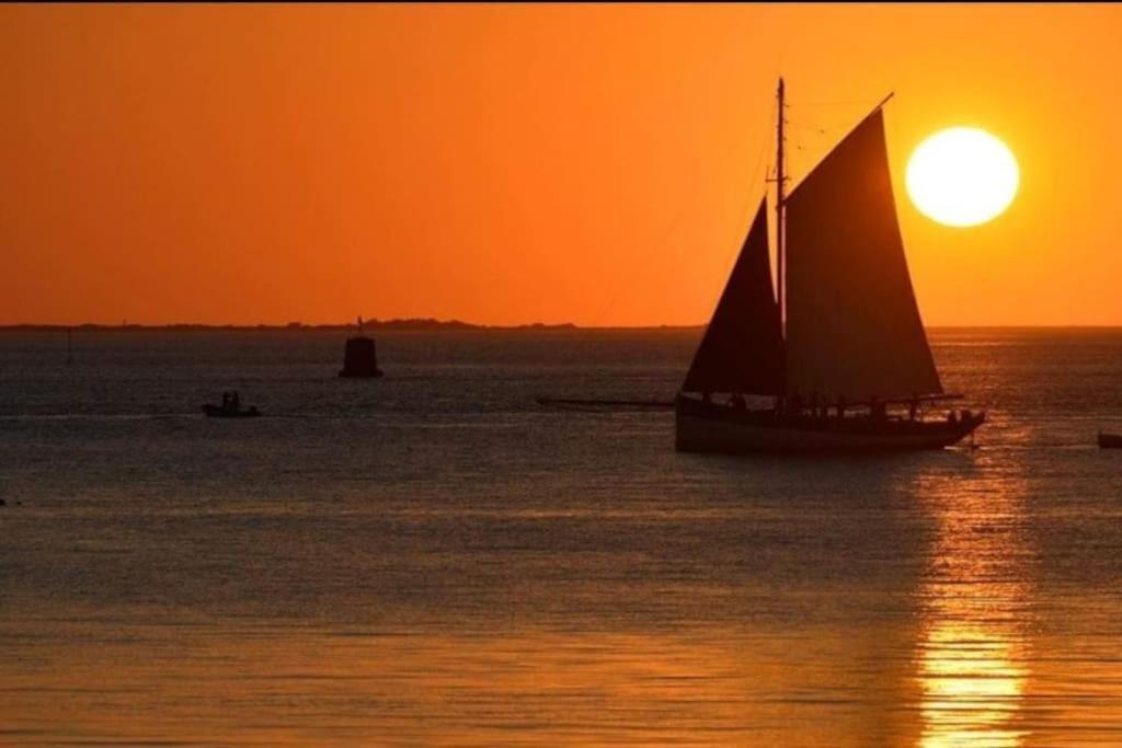 Entre Golfe Et Ocean Villa La Trinite-Surzur ภายนอก รูปภาพ